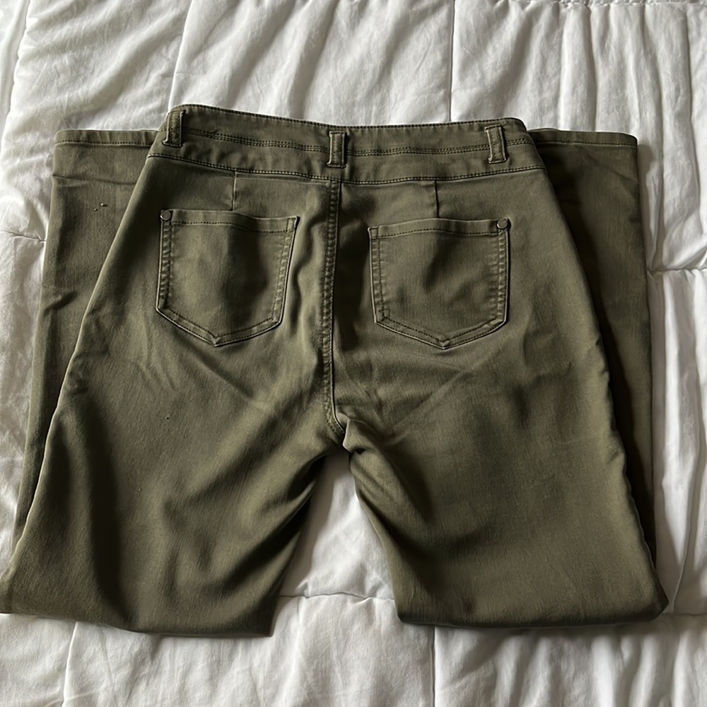Olive jeans - Picture 4 of 4